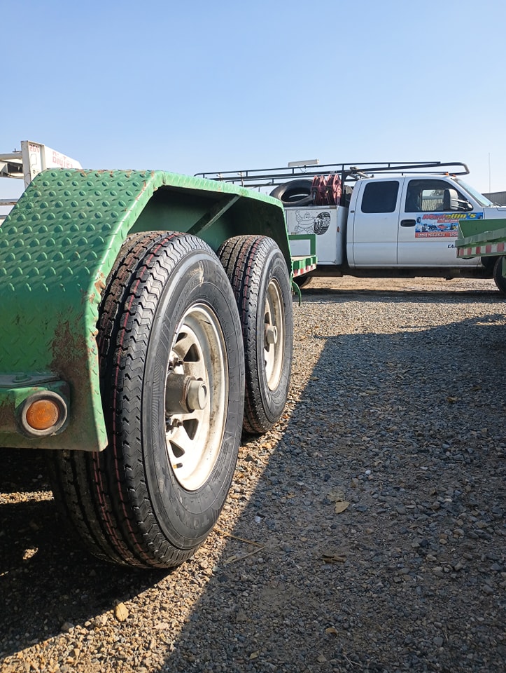 a trailer with new tires